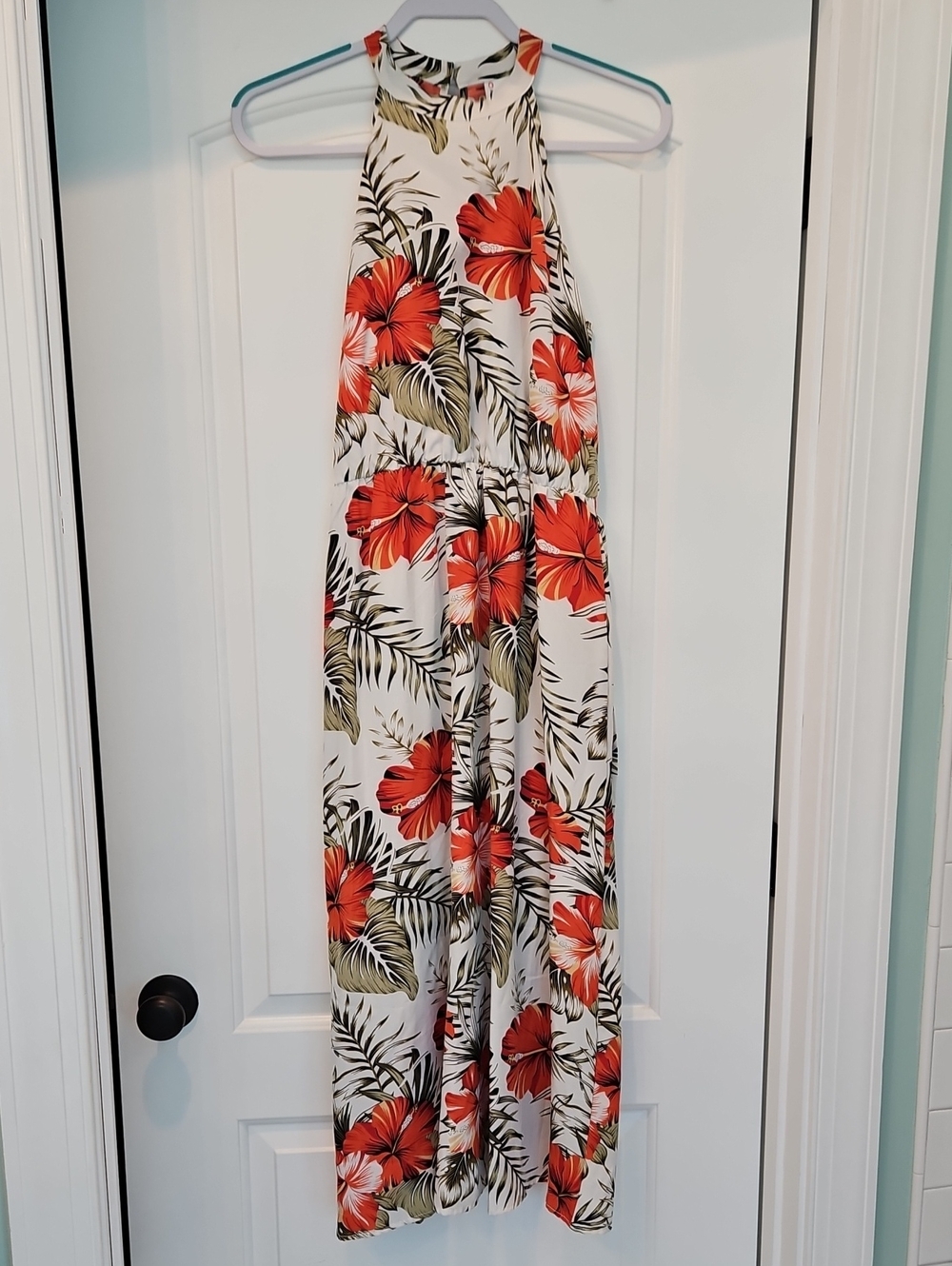 Women’s Floral Dress - White with Red Hibiscus